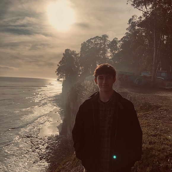 Meet your Posher, Sean - Picture 1 of 1